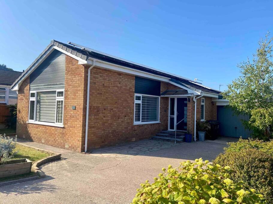Number 3 Villa Penrhyn Bay Exterior foto